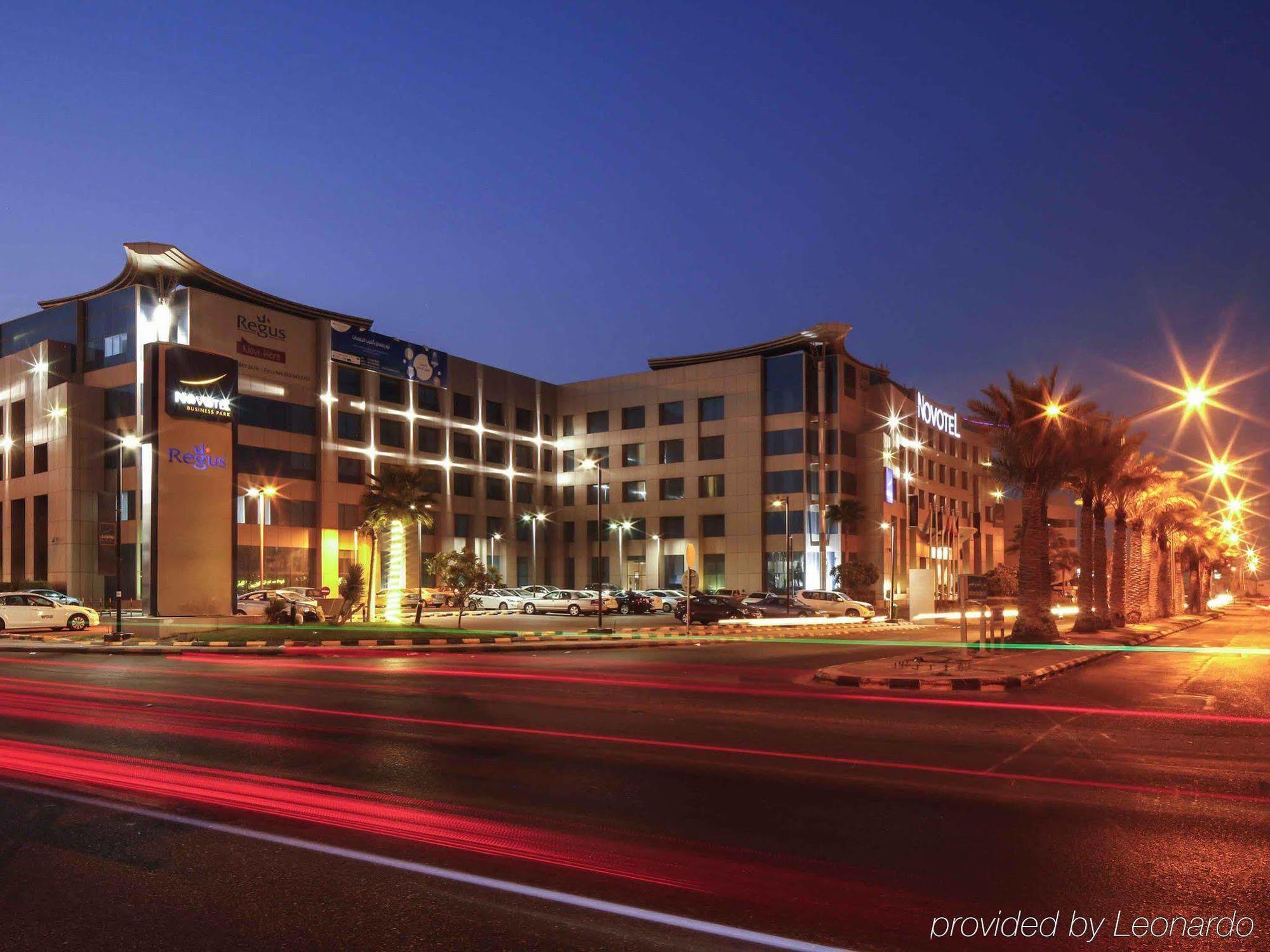 Novotel Dammam Business Park Luaran gambar